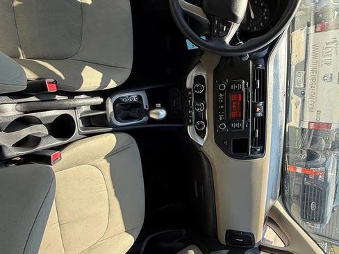 Used 2015 Kia Rio LX image 36