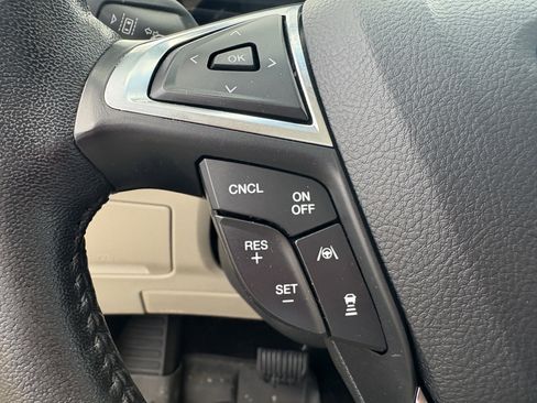 Used 2020 Ford Edge Titanium w/ Equipment Group 301A AWD/4WD image 46