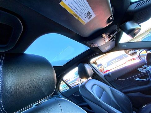 Used 2017 Mercedes-Benz C 300 Sedan image 12