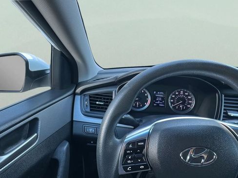 Used 2018 Hyundai Sonata SE FWD image 22