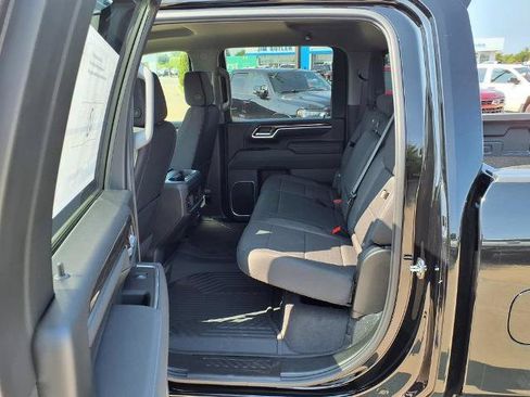 New 2026 Chevrolet Silverado 2500 LT w/ All Star Edition AWD/4WD image 9