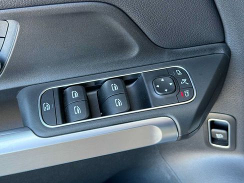 Certified 2022 Mercedes-Benz GLB 250 4MATIC image 14