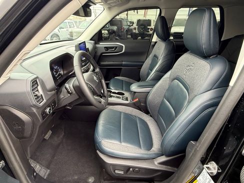 Used 2023 Ford Bronco Sport Outer Banks image 12