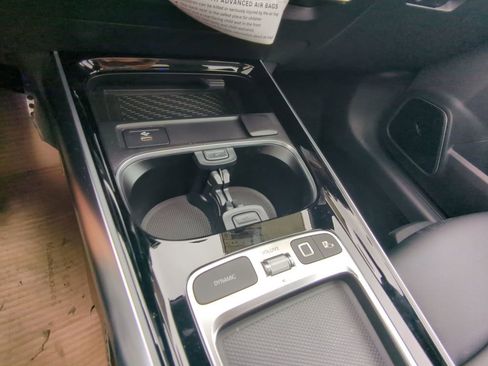 Certified 2025 Mercedes-Benz GLA 35 AMG 4MATIC image 8