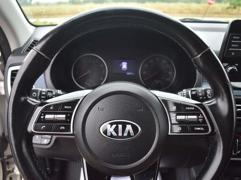 Certified 2021 Kia Seltos S FWD image 25