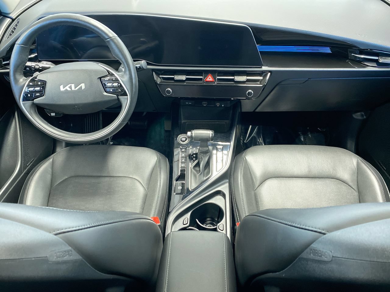 Certified 2024 Kia Niro FWD image 33
