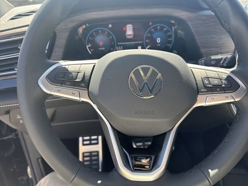 New 2025 Volkswagen Atlas SEL Premium R-Line image 26