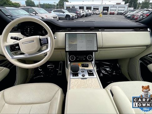 Used 2023 Land Rover Range Rover SE AWD/4WD image 15