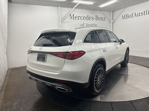 Used 2026 Mercedes-Benz GLC 300 image 7