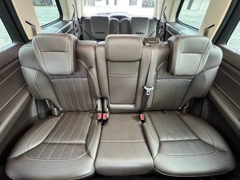 Used 2018 Mercedes-Benz GLS 450 4MATIC image 25