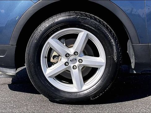 Used 2018 Ford Explorer 4WD image 8