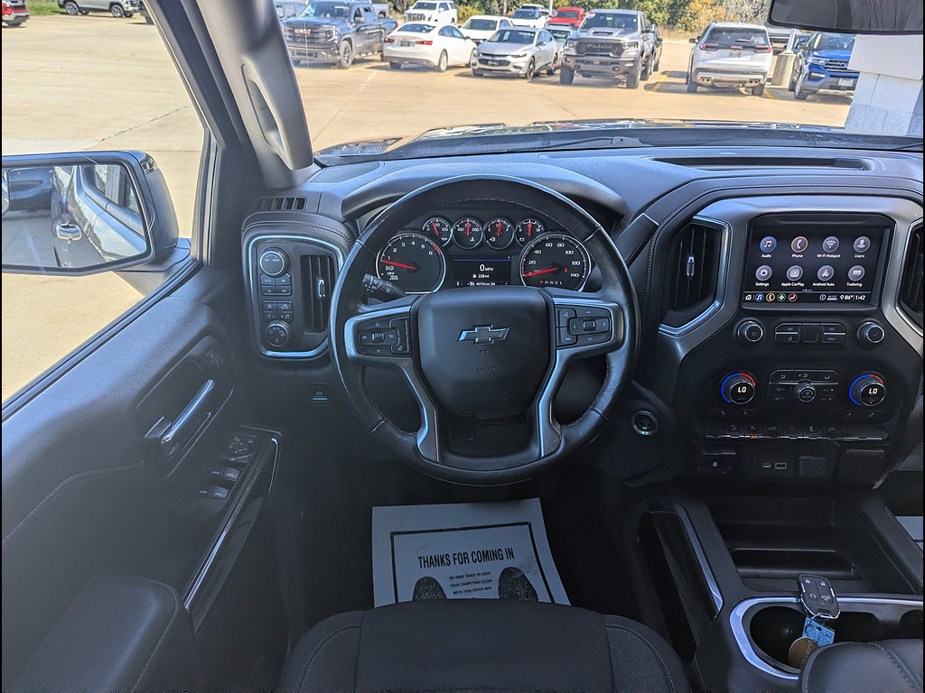 Used 2020 Chevrolet Silverado 1500 RST AWD/4WD image 3