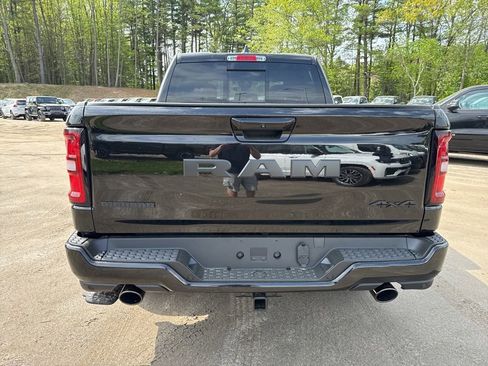New 2026 RAM 1500 4x4 Crew Cab image 4