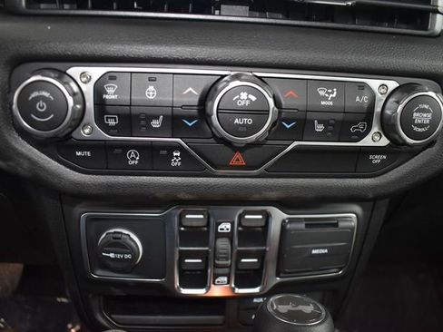 New 2025 Jeep Wrangler Sport S image 23