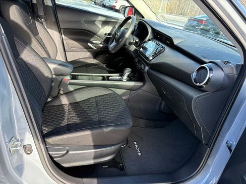 Certified 2021 Nissan Kicks SV w/ Exterior Package image 17