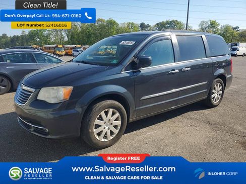 Used 2014 Chrysler Town & Country Touring w/ Driver Convenience Group FWD image 1