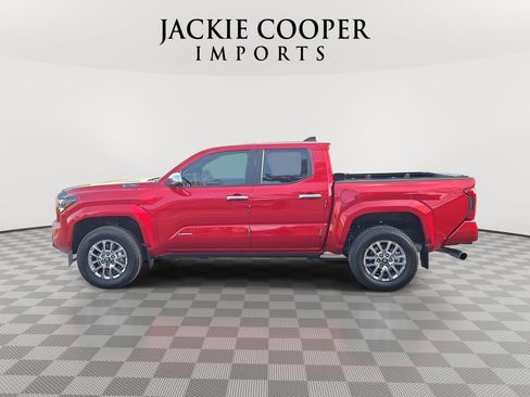 Used 2025 Toyota Tacoma Limited image 8