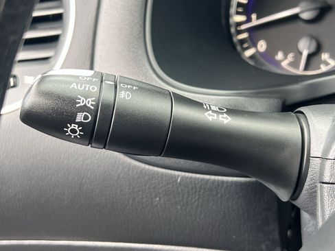 Used 2019 INFINITI QX60 Luxe w/ Sensory Package AWD/4WD image 38
