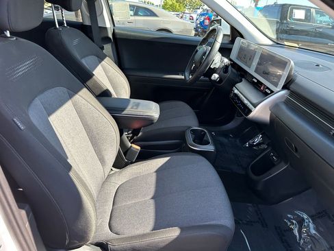 Used 2024 Hyundai Ioniq 5 SE RWD image 17