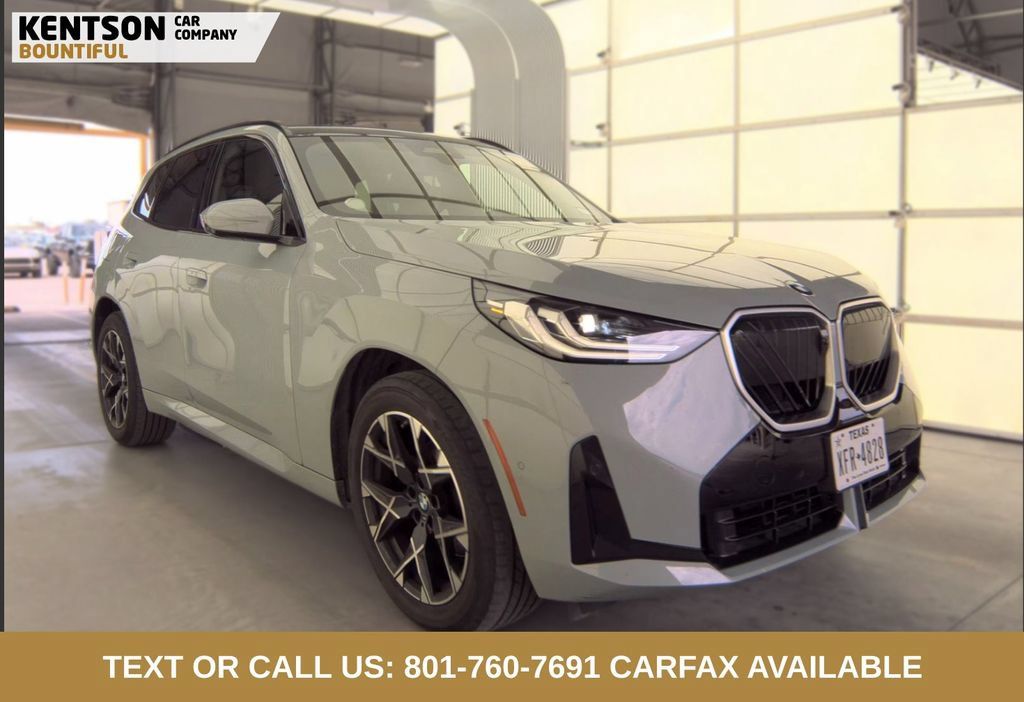 Used 2025 BMW X3 xDrive30i AWD/4WD image 2