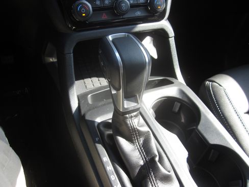 New 2025 Ford Ranger Lariat w/ Chrome Accent Package image 17