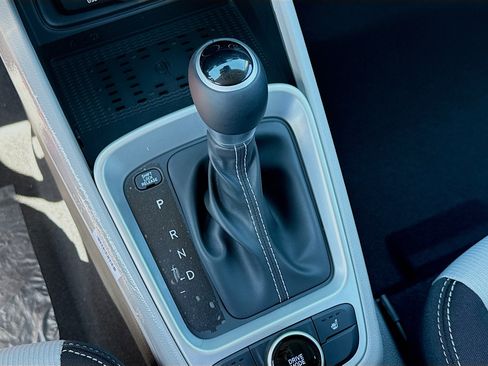 New 2026 Hyundai Venue SEL FWD image 13