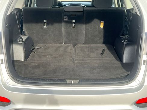 Used 2020 Kia Sorento LX image 35