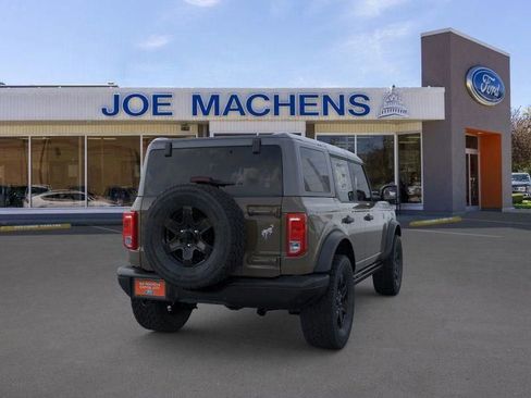 New 2025 Ford Bronco Big Bend w/ Black Diamond Package image 9