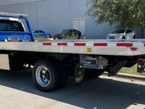 Used 2015 RAM 5500 SLT w/ Quick Order Package 29G SLT image 3