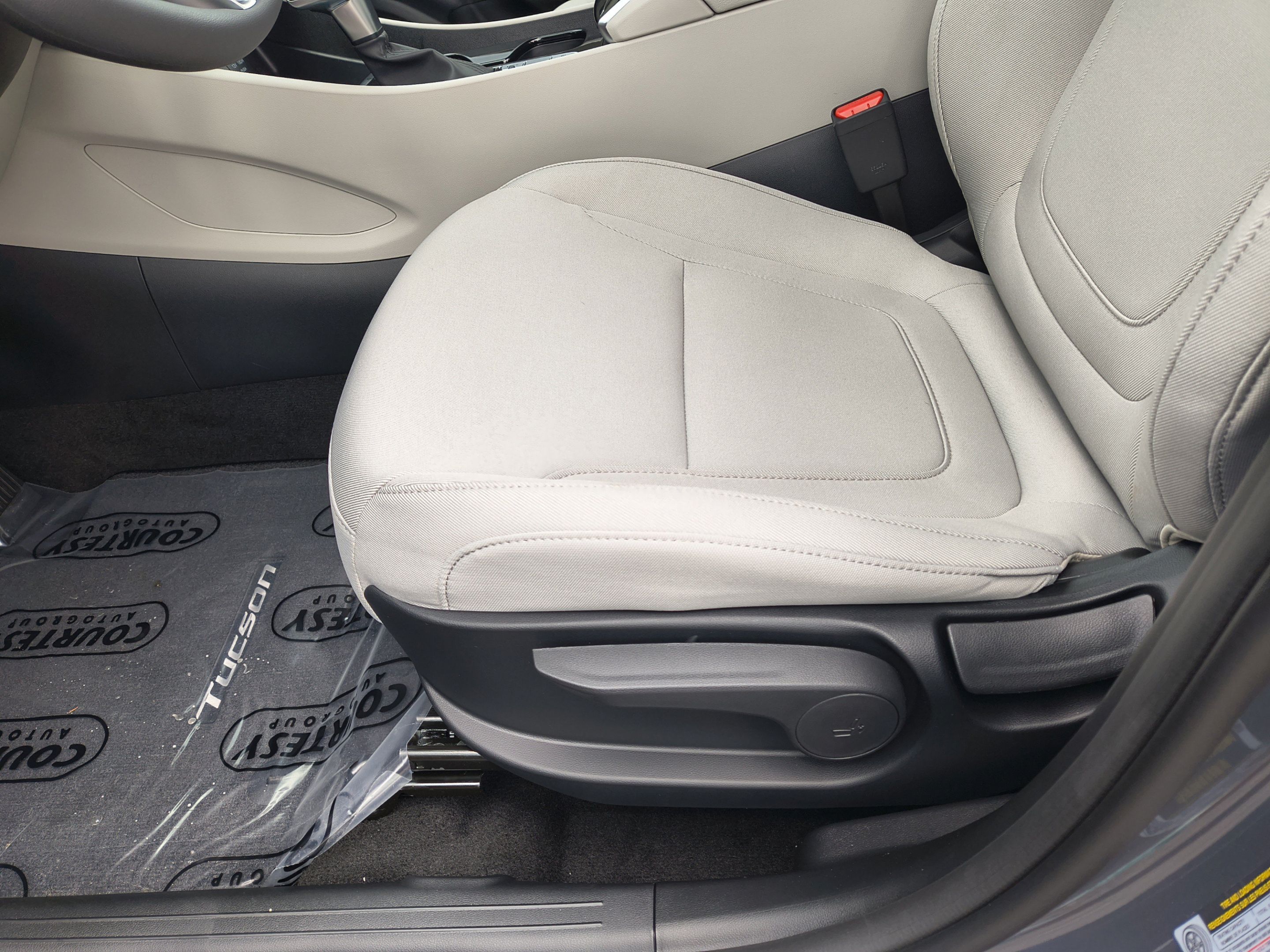 New 2026 Hyundai Tucson SE FWD image 19