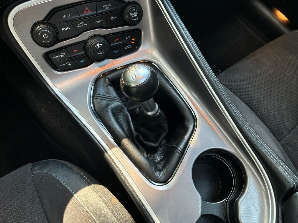 Used 2022 Dodge Challenger R/T w/ Plus Package RWD image 16