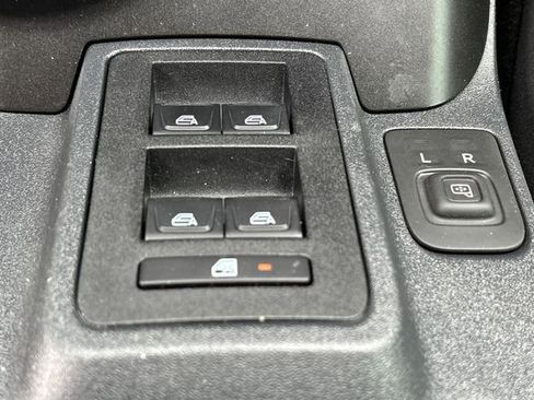 Used 2022 Ford Bronco Wildtrak AWD/4WD image 22