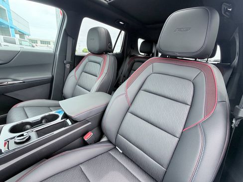 New 2026 Chevrolet Equinox RS w/ Convenience Package III FWD image 23