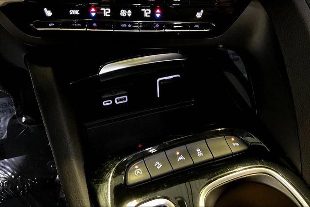 Used 2021 Buick Envision Essence w/ Technology Package I AWD/4WD image 15