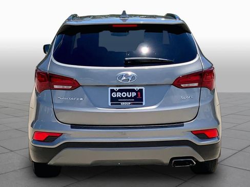 Used 2018 Hyundai Santa Fe Sport FWD image 5