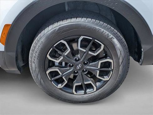 Used 2022 Hyundai Santa Cruz SEL image 21