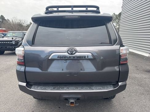Used 2022 Toyota 4Runner SR5 image 6