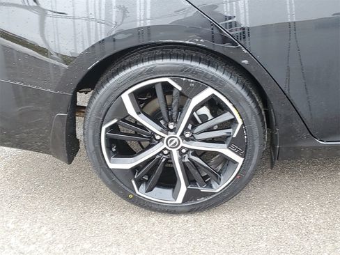 Used 2025 Nissan Altima 2.5 SR w/ SR Premium Package image 5