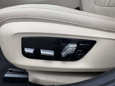 Used 2019 BMW 540i xDrive w/ Premium Package AWD/4WD image 25