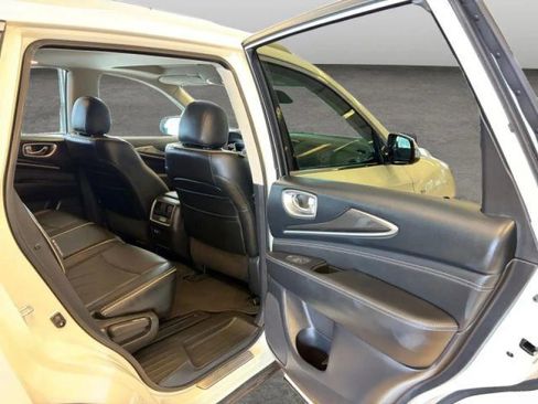 Used 2019 INFINITI QX60 Luxe w/ Essential Package image 14