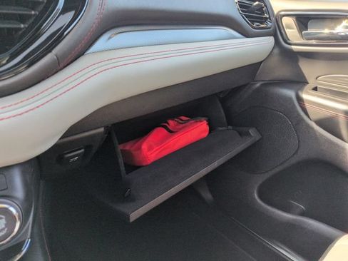 Used 2023 Dodge Durango GT AWD/4WD image 55