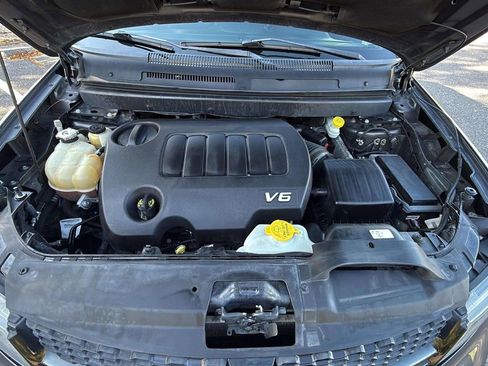 Used 2018 Dodge Journey Crossroad w/ Nav & Sun Group image 23