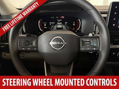 New 2026 Nissan Pathfinder SL AWD/4WD image 8