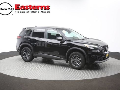 Used 2023 Nissan Rogue S FWD image 47