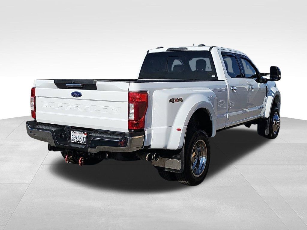 Used 2022 Ford F450 XLT w/ XLT Premium Package AWD/4WD image 3