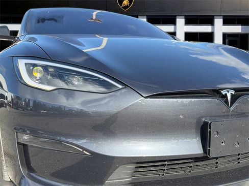 Used 2025 Tesla Model S Plaid image 10