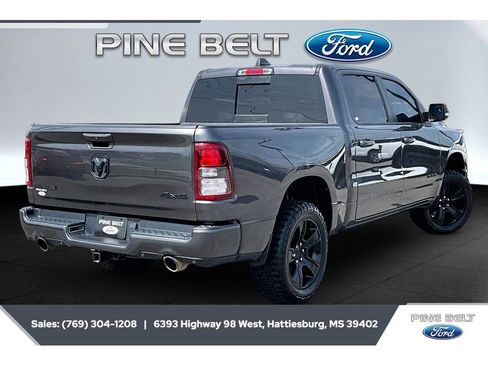 Used 2021 RAM 1500 Big Horn AWD/4WD image 10