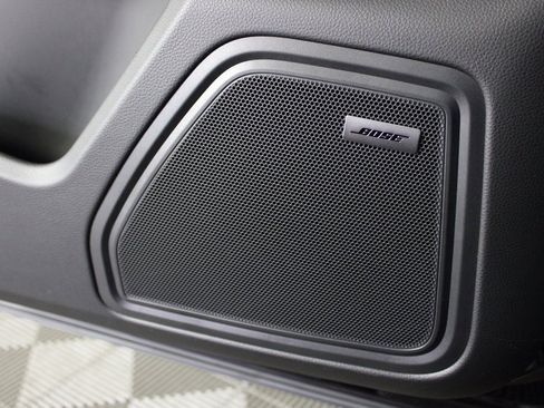 Certified 2026 Porsche Macan S image 17