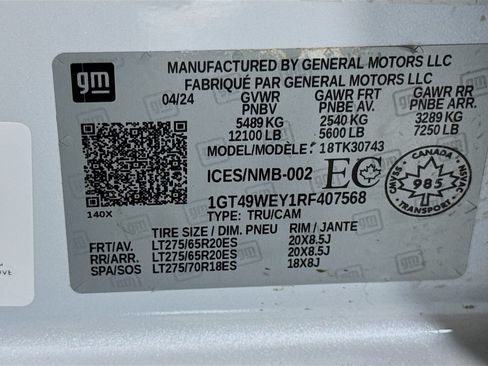 Used 2024 GMC Sierra 3500 Denali w/ Technology Package AWD/4WD image 38