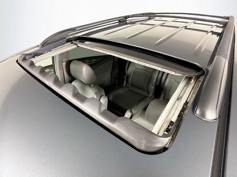 Used 2009 Toyota Sienna XLE Limited AWD/4WD image 19